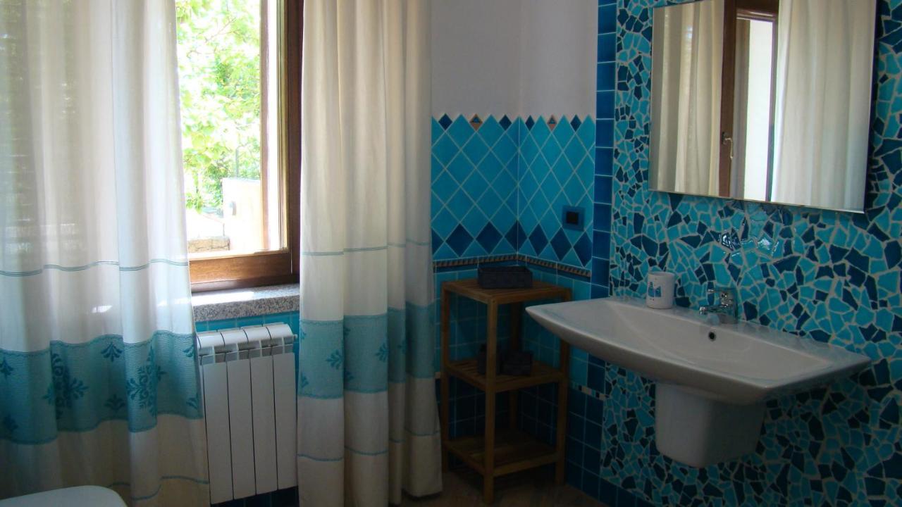 Apartamento Bella Casa Con Giardino A 10 Minuti Dal Mare Aglientu Exterior foto